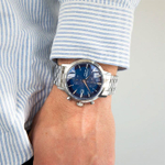Мужские японские наручные часы Citizen CA7060-88L