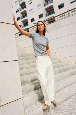 ZARA ТРИКОТАЖНЫЙ ТОП С МЯГКОЙ ТЕКСТУРОЙ, СЕРЫЙ