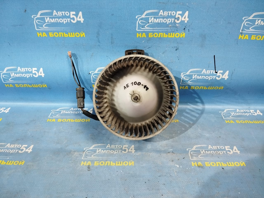 Моторчик печки TOYOTA SPRINTER 1993