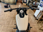 Harley-Davidson Softail Fat Bob 114 (White Sand Pearl) 