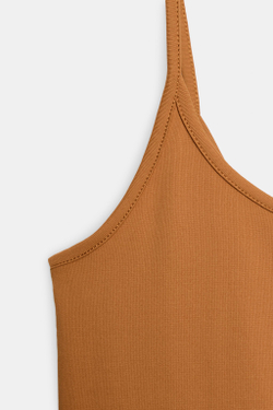 ZARA МАЙКА ИЗ ПОЛИАМИДА НА ТОНКИХ БРЕТЕЛЯХ, ГОРЧИЧНЫЙ