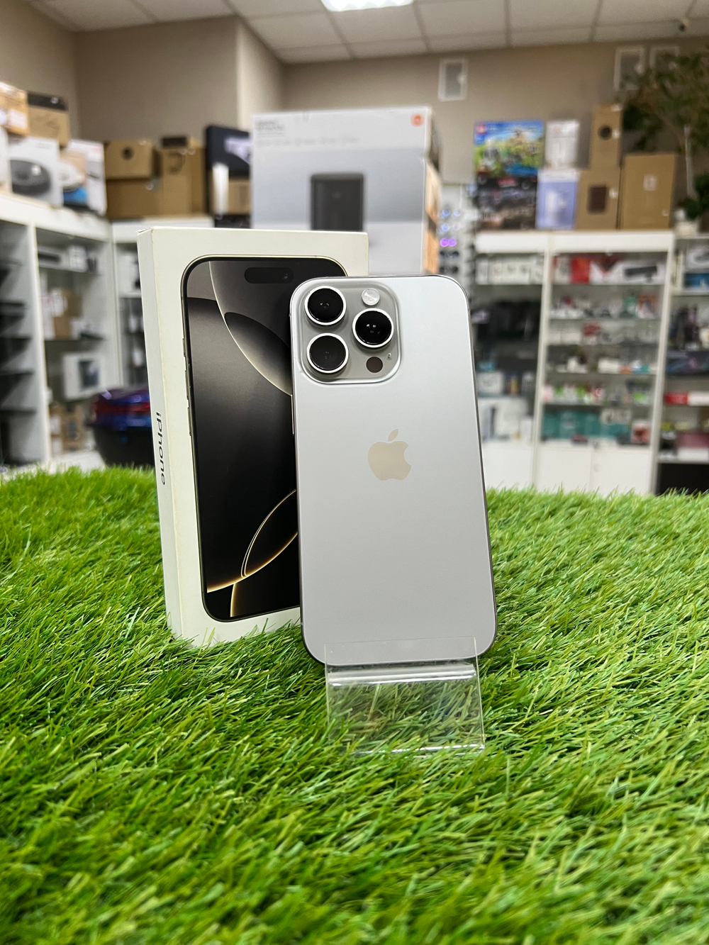 Б/У iPhone 16 Pro 128Gb Natural Titanium