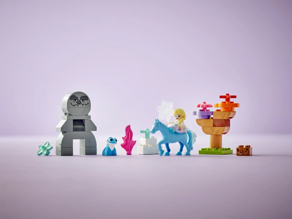 Конструктор LEGO Duplo 10418 Disney Эльза и Бруни в Зачарованном лесу