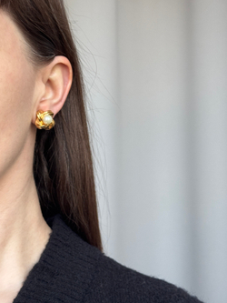 Клипсы с «жемчугом» Nina Ricci