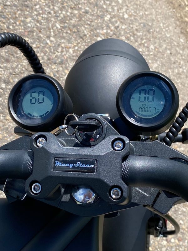 Электроскутер Mangosteen M1P2.0 4000W Dual Battery (В НАЛИЧИИ)