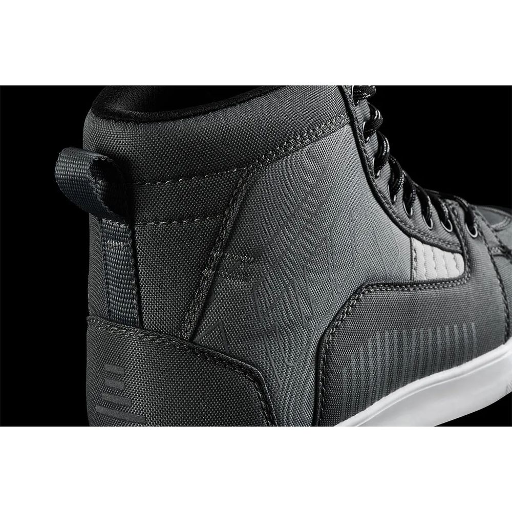 Stockton Air D3O / Серо-белый