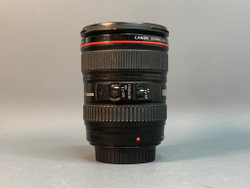 Canon EF 24-105mm 4L IS USM царапины на передней линзе