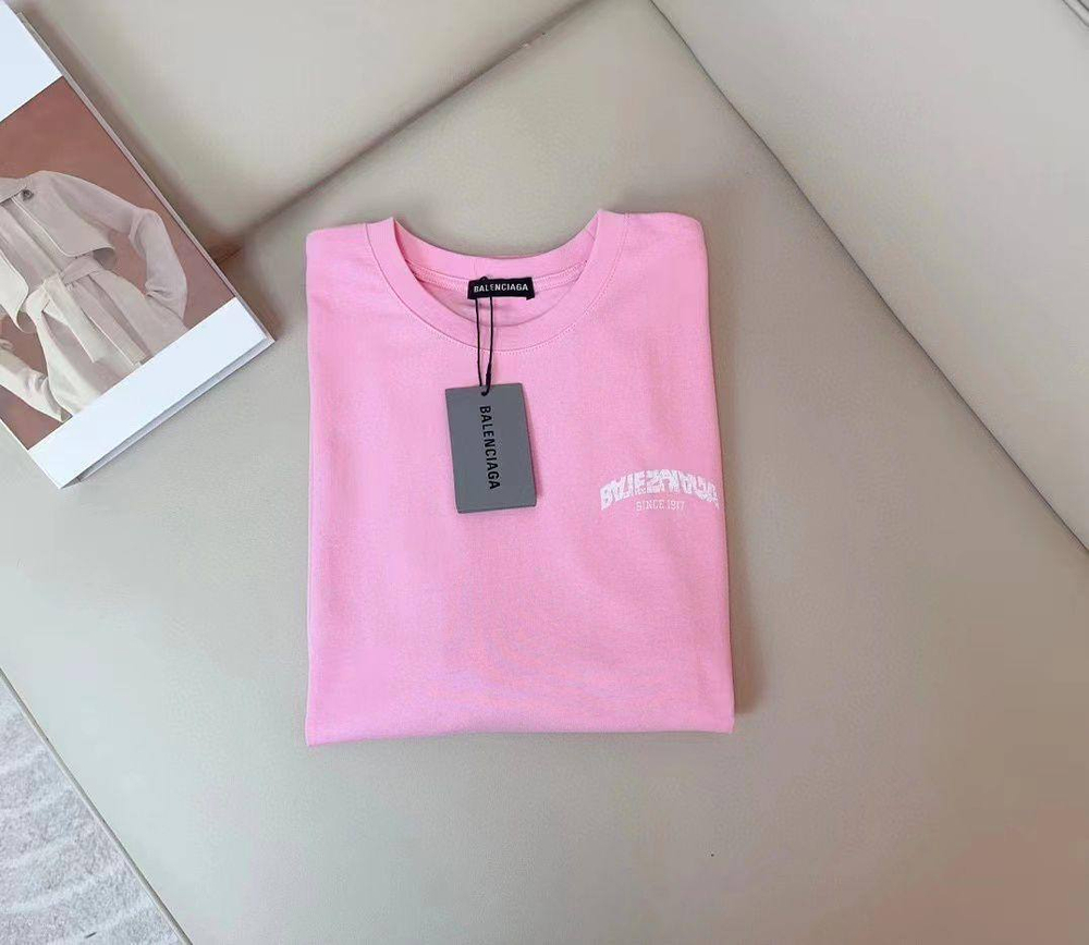 Футболка Balenciaga