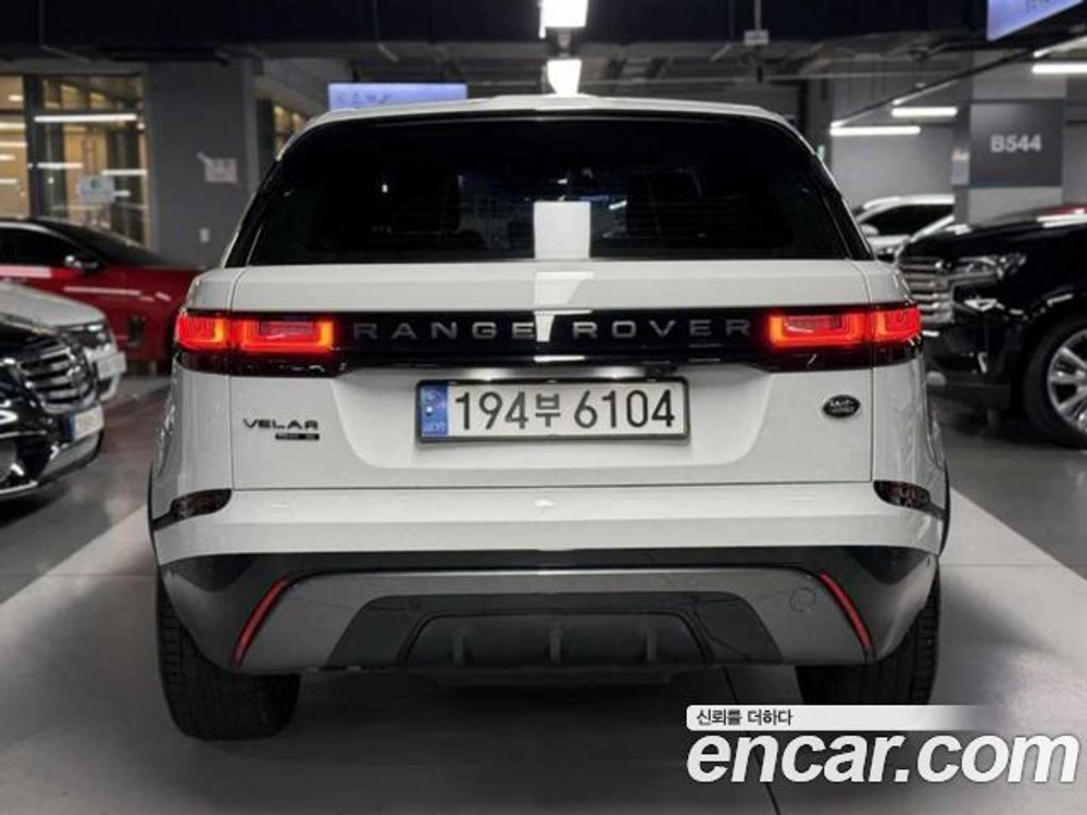 Land Rover Range Rover Velar 2.0 D240 R-Dynamic SE — 2018