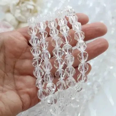 Горный хрусталь, граненые бусины, 10 мм, нить, К019