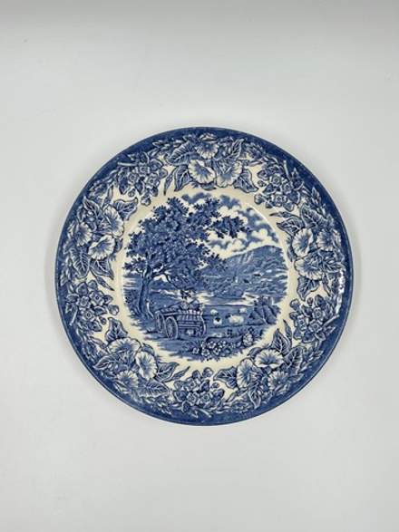 Тарелка English Ironstone