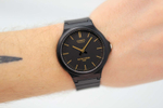Мужские наручные часы Casio Collection MW-240-1E2