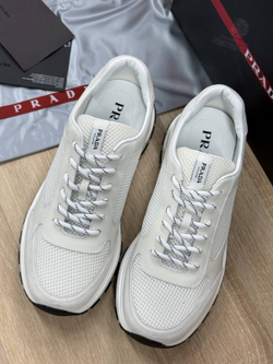 Кроссовки Prada