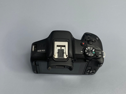 Canon EOS R50 — 90 000 кадров