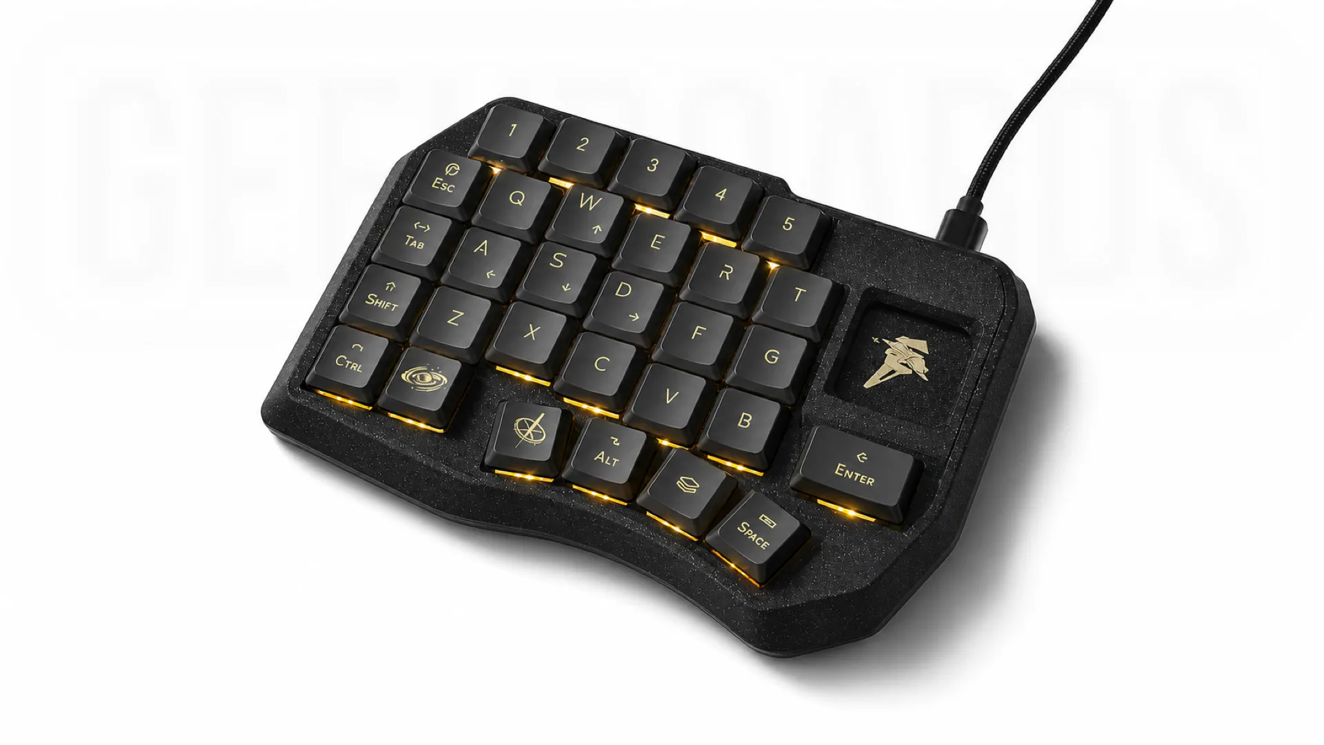 Игровая мини-клавиатура Ergohaven Space Mission 30 Black, студийный угловой вид на белом фоне