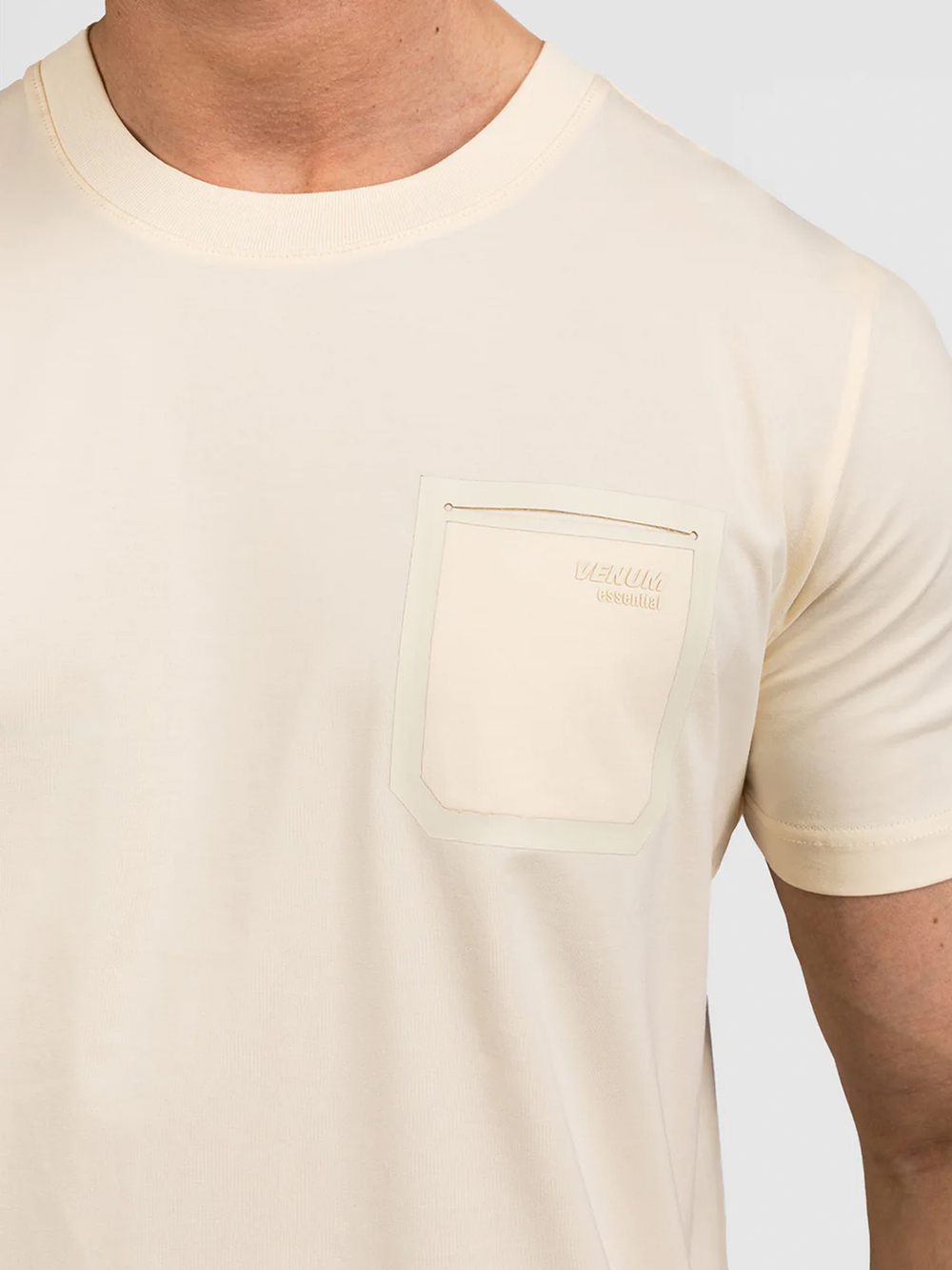 Футболка Venum Fly Off White