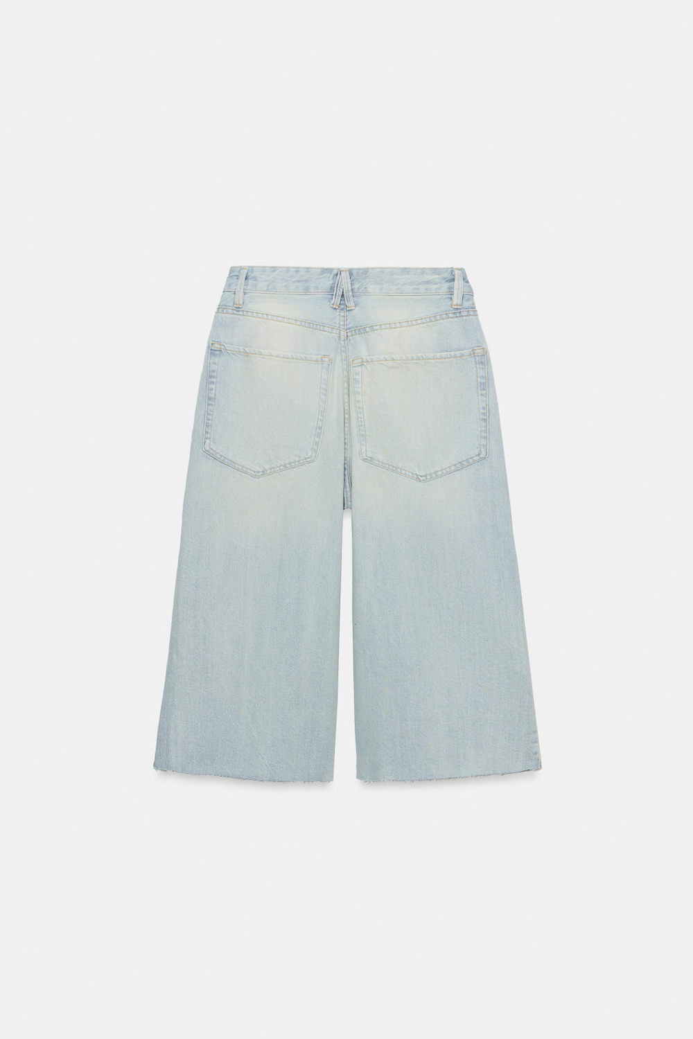 ДЖИНСОВЫЕ ШОРТЫ TRF СО СРЕДНЕЙ ПОСАДКОЙ И РАЗРЕЗАМИ — ZARA