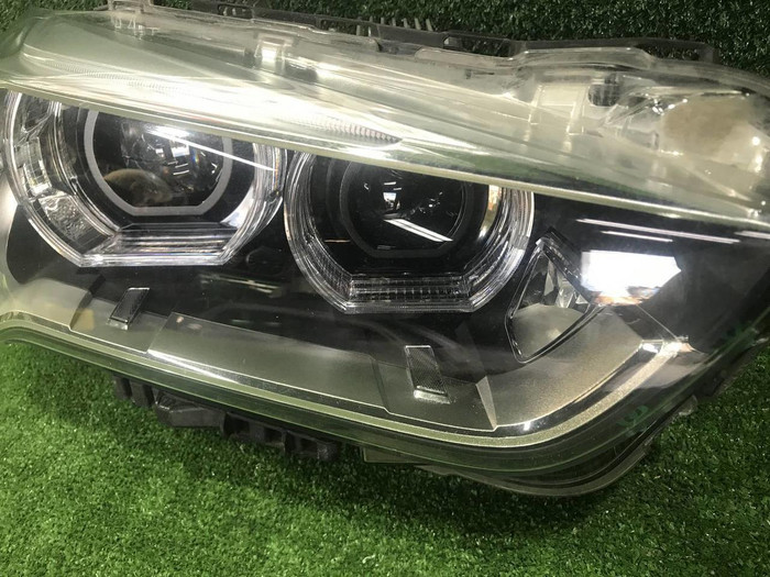 Фара правая BMW X1 F48 (2015-2019) LED