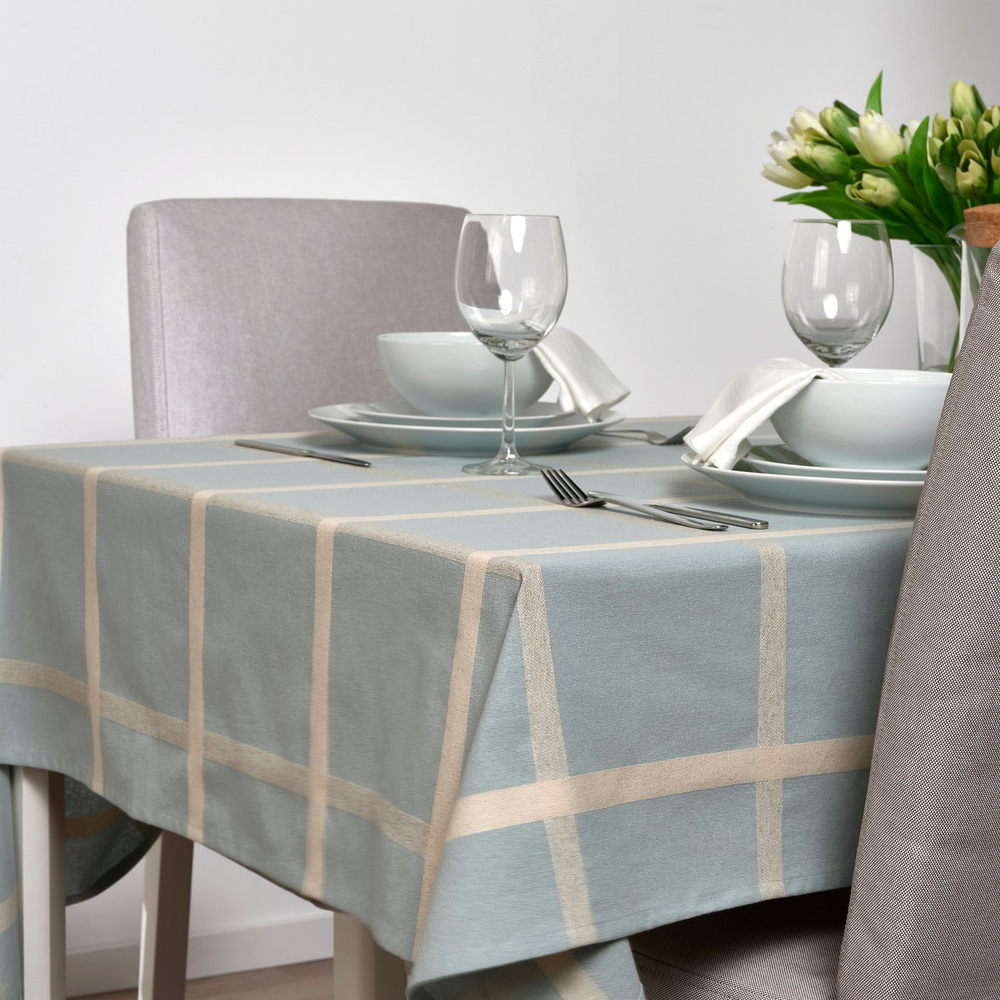 IKEA NISSÖGA  (ИКЕА НИССЁГА)  -  Скатерть - синяя 145x240 см