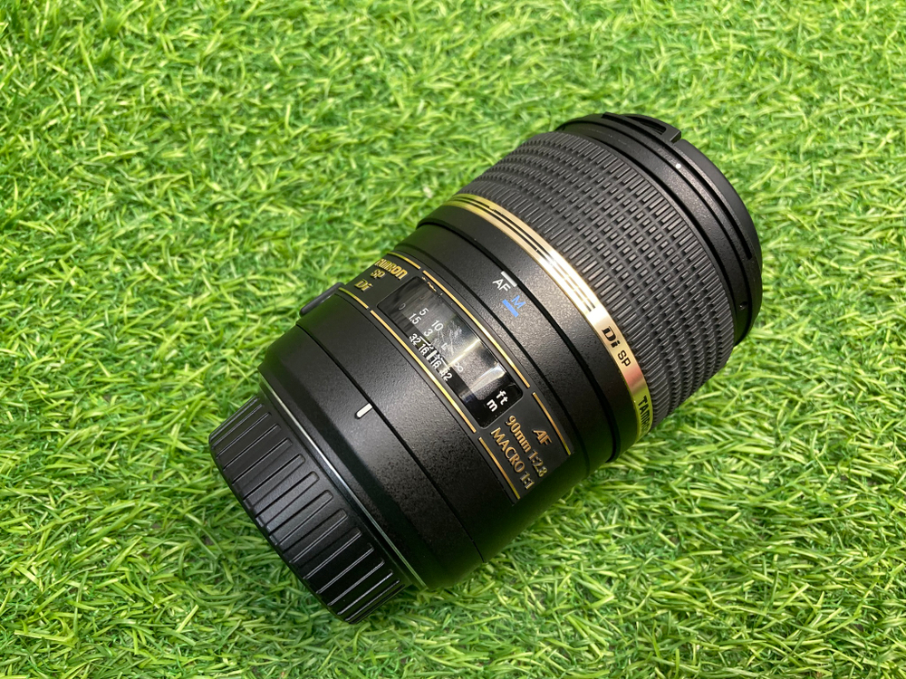 Tamron SP AF 90mm 2.8 Di Macro 272Е Nikon F
