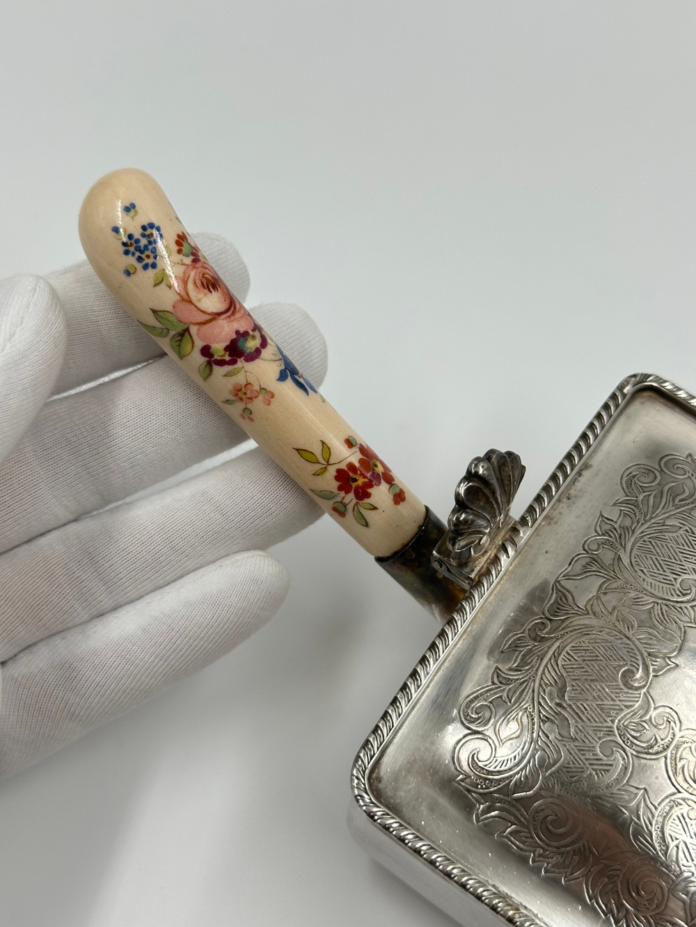 «Молчаливый дворецкий» Silent Butler Mappin & Webb
