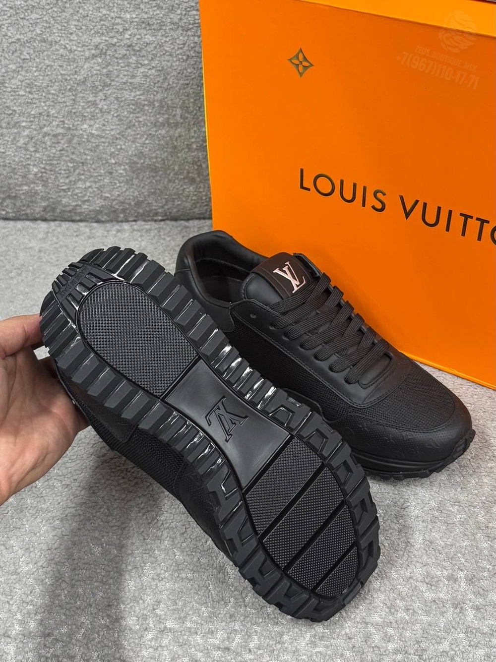 Кроссовки Louis Vuitton Run Away