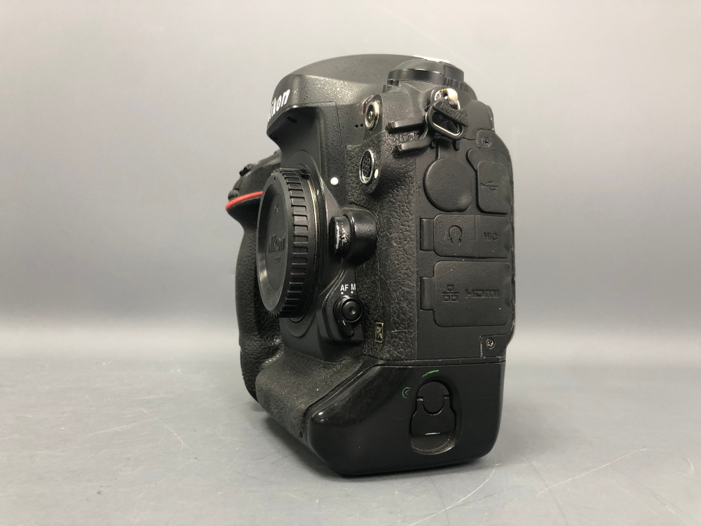 Nikon D4 Body