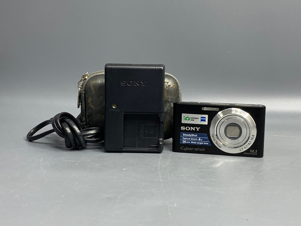 Sony Cyber-shot DSC-W320