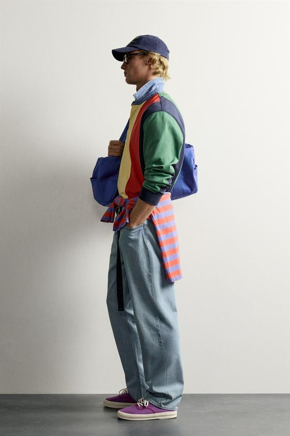 ZARA - FRUIT OF THE LOOM™ ДЖИНСЫ С ПРЯМЫМИ ШТАНИНАМИ, СВЕТЛО-ГОЛУБОЙ