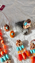 Серьги Nature Bijoux, Surabaya, с раковиной тигровой Ципреи и говлитом, NB25.2-12-90318 (коричневый)