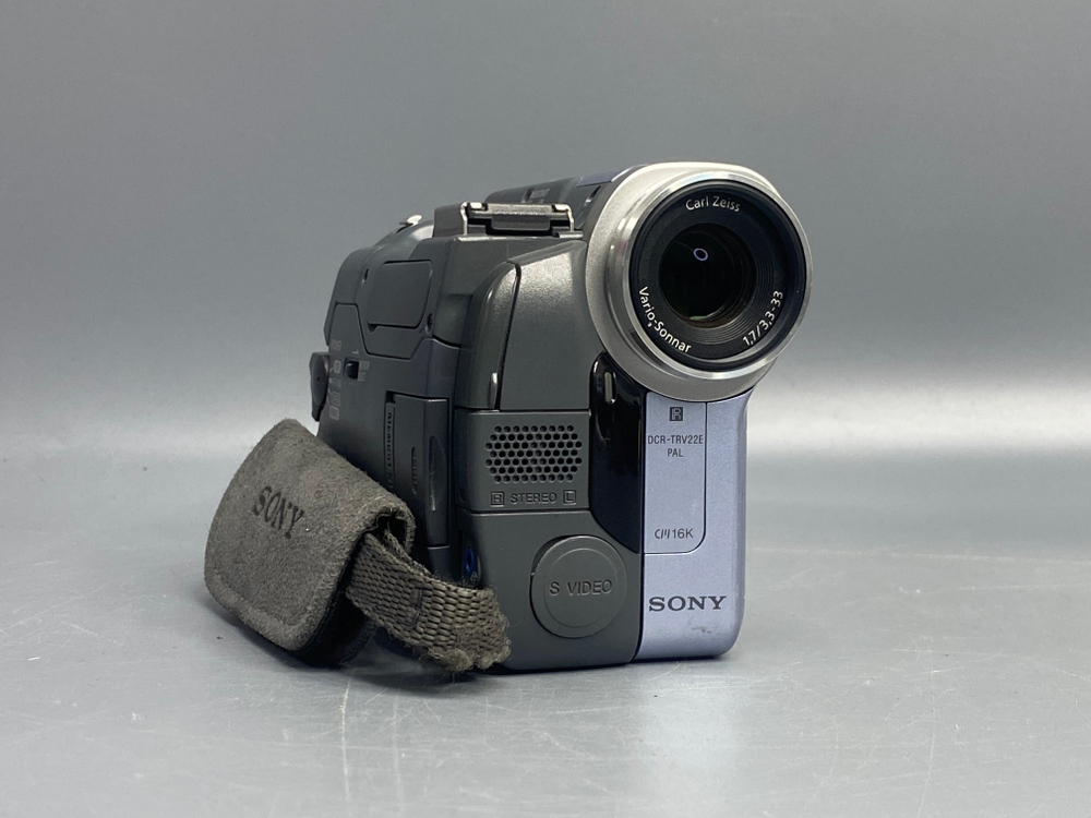 Sony DCR-TRV22E