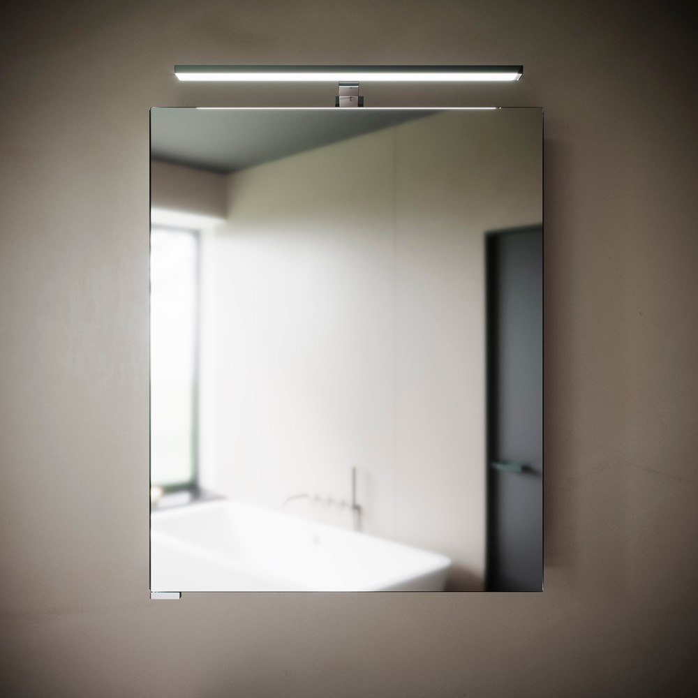 Зеркальный шкаф Sancos Hilton с LED подсветкой 600x148х740, арт. Z600