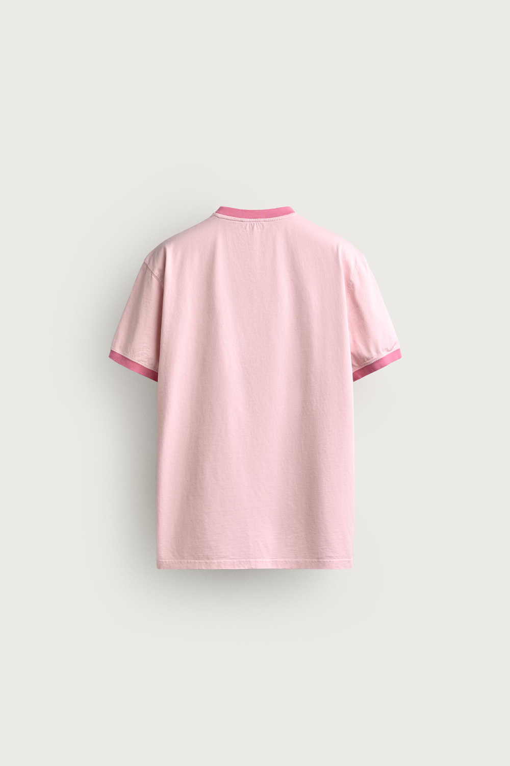 ФУТБОЛКА С КОНТРАСТНОЙ ОТДЕЛКОЙ — ZARA