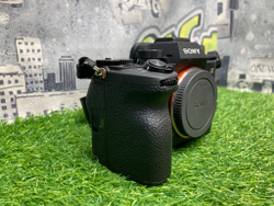 Sony A7 IV 3.500 кадров