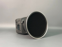 YongNuo YNLUX100