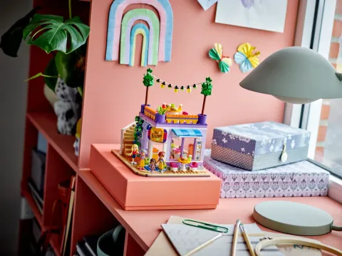Конструктор LEGO Friends 41747 Закусочная Хартлейк-Сити