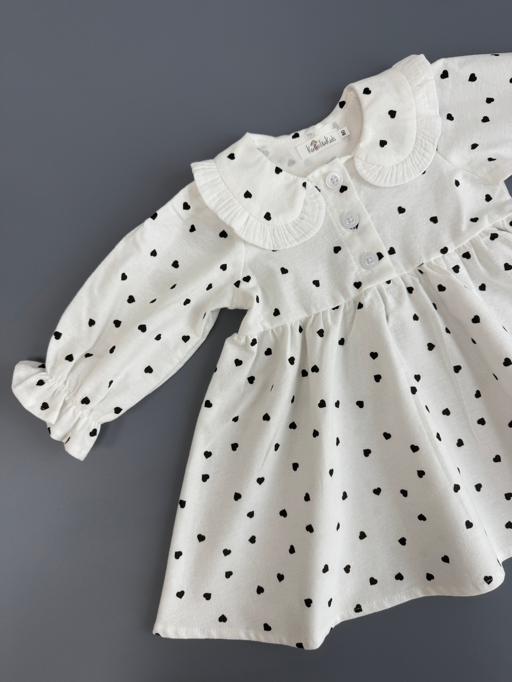 Платье из фланели для малышек «Сердечки», цвет белый