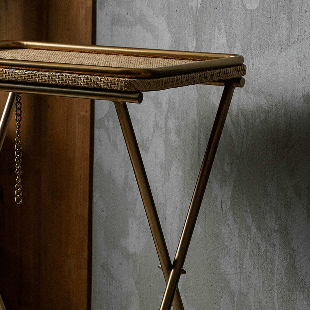 Стол приставной Roomers Furniture f107