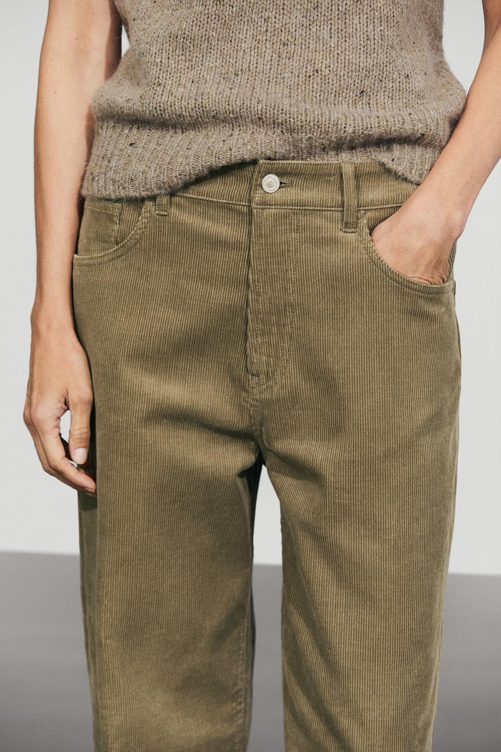 Massimo Dutti Вельветовые брюки свободного кроя со средней посадкой, песочный
