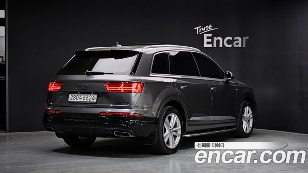 Audi Q7 45 TFSI Quattro — 2019