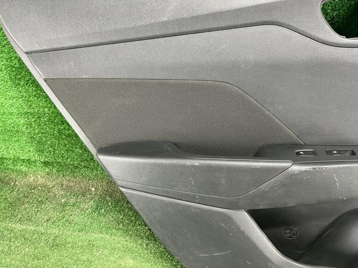 Обшивка двери задняя левая Hyundai Solaris 2 (2017-н.в.)