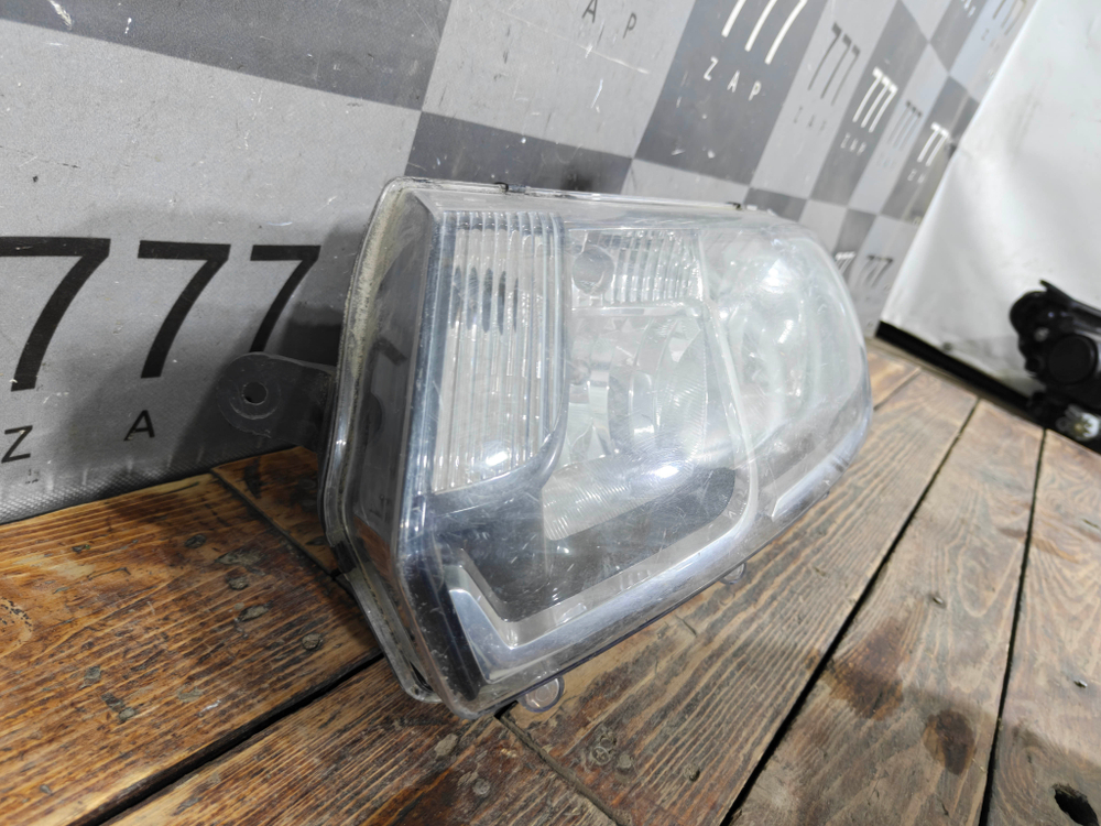 Фара левая Renault Logan 2 12-18 Б/У Оригинал 260609450R