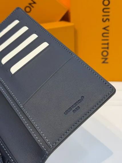 Кошелек Louis Vuitton Brazza