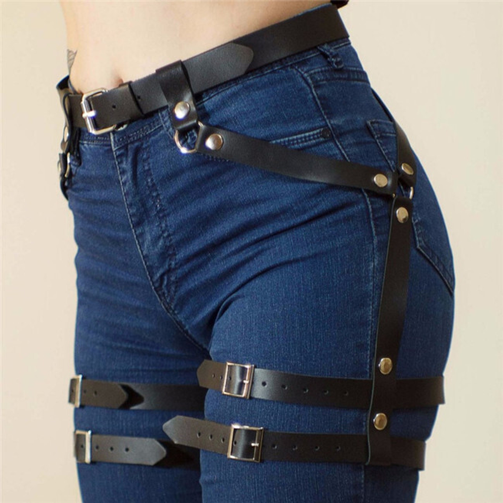 Черные гартеры One Size (40-50) (Цвет: черный)