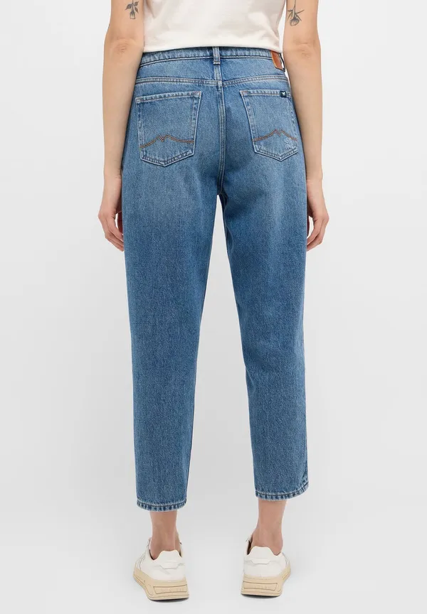 Джинсы женские MUSTANG Charlotte Tapered