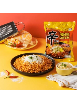 Лапша жареная с сыром Shin Ramyun Stir Fry 136 г * 2 шт
