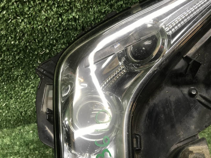 ПТФ правая Lexus LX 3 570 (2015-2023)