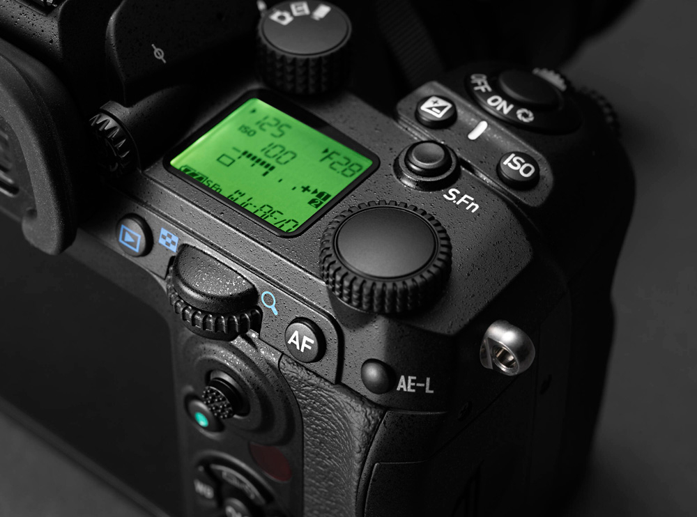 Зеркальный фотоаппарат Pentax K-3 Mark III Monochrome Body, черный