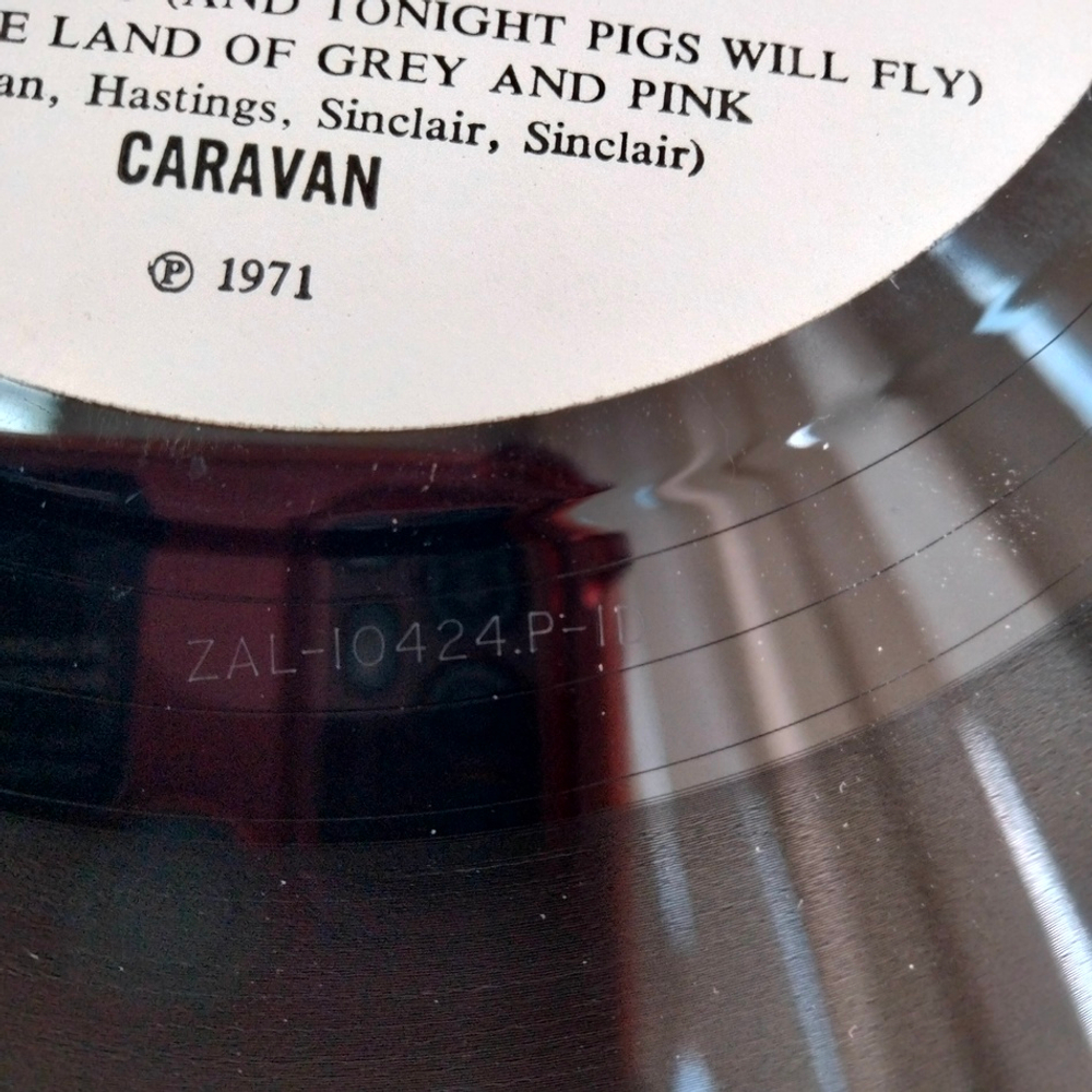 Caravan / In The Land Of Grey And Pink (LP)