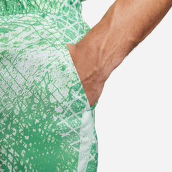 Мужские теннисные шорты Nike Dri-Fit Victory Short 7in - spring green/white